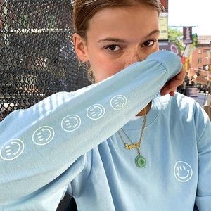 NEW Glossier GLOSSIWEAR LONG SLEEVE T-SHIRT